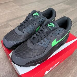 Nike Air Max 90 "Green Strike”